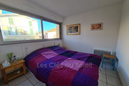 Location appartement 2 pièces 34 m² Bandol - Photo 3