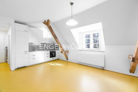 Pronájem bytu 2+kk 46 m², Nosticova 469, Praha - Photo 2
