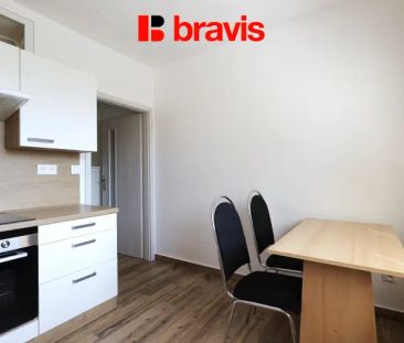 Pronájem bytu 1+1, Brno - Bystrc, lodžie, šatna, částečně zařízený,... - Fotografie 3