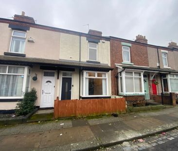 2 bed terraced house to rent in Lansdowne Street, Darlington - Photo 3