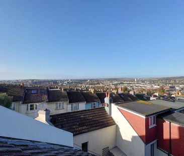 2 bedroom maisonette to rent - Photo 5