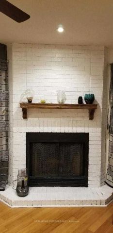 1406 Emerson Lane - Photo 2