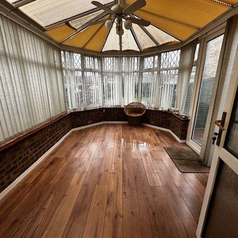 3 bedroom house to rent - Photo 1