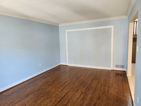 For Lease - 49 Chartland Boulevard, Toronto, Ontario - Photo 4