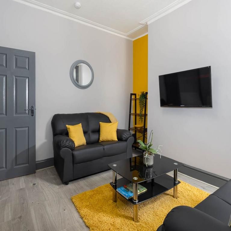 4 bedroom house share to rent - Photo 1