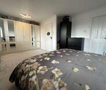 Iver, Buckinghamshire, SL0 - Photo 1