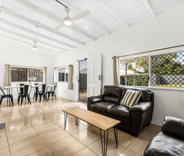 Rooming Accommodation - Furnished Room for Rent, Utilities Included... - Photo 2