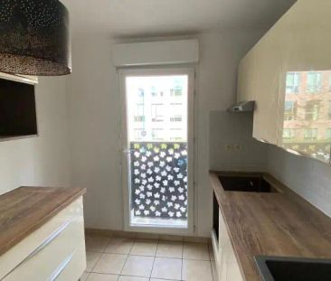 Appartement à louer 2 pièces 43m² - Photo 5