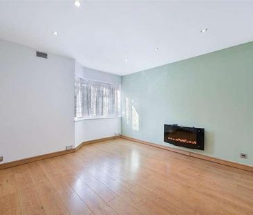 West Barnes Lane, Motspur, KT3 - Photo 1