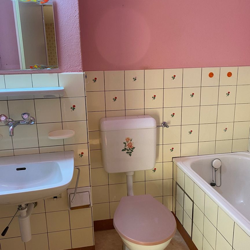 BEFRISTETES WOHNEN BIS 30.06.2027 - 3-Zimmer-Wohnung mit 2 Balkon in Birsfelden - Foto 1