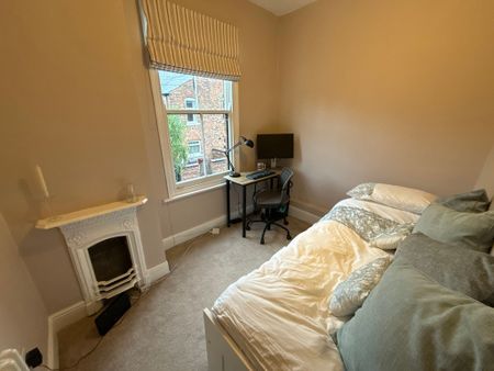 3 bedroom to let - Photo 5