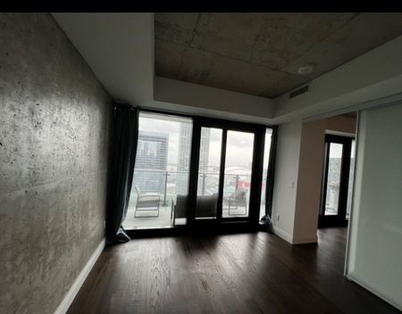 For Lease - 224 King Street Unit# 3105, Toronto, Ontario - Photo 2