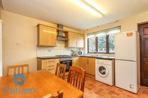 2 bed Mid Terraced House for Rent - Photo 1