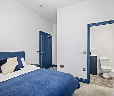 Garden Crescent, The Hoe, Plymouth, PL1 - Photo 3