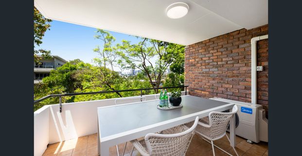 Superbly Renovated Unit with Leafy Outlook - Photo 1