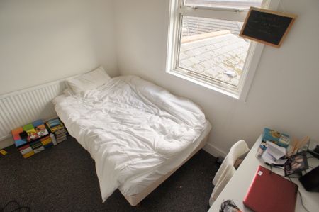 Woodville Road, Cathays - Photo 3