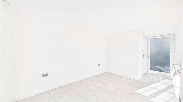 Hazel Road, Mytchett, Camberley, GU16 - Photo 1