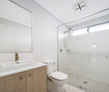 Contemporary Comfort in the Heart of Henley Brook - Photo 6