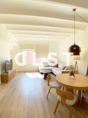 Barcelona - Photo 1