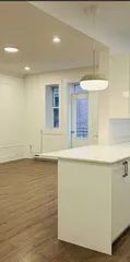 1 room apartment of 83m² in Montreal - Photo 1
