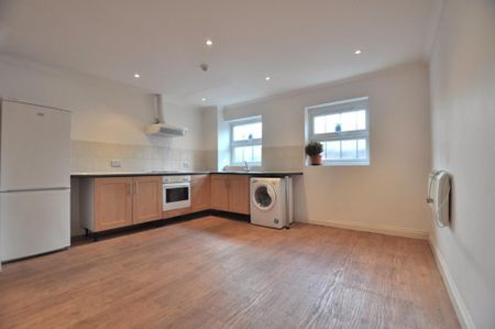 1 bedroom flat to rent - Photo 3