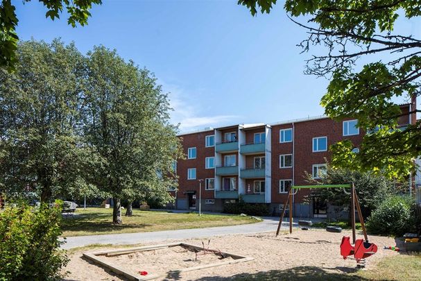 Jungfrugatan 1 F - Foto 1