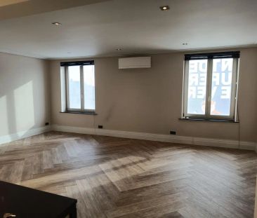 Gerenoveerd appartement met 4 slaapkamers - Photo 4