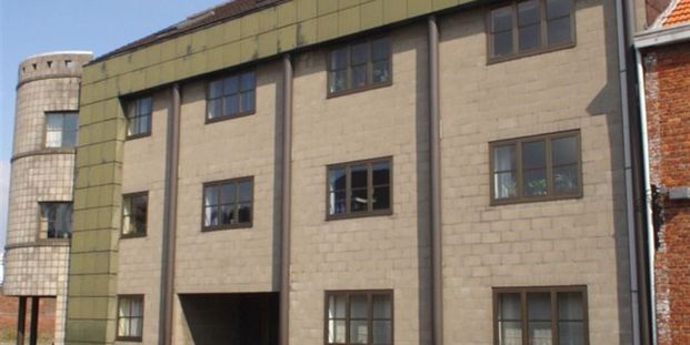 Appartement te huur in Sint-Truiden voor € 625 met 1 slaapkamer - Photo 1