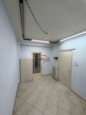 Studio/Γκαρσονιέρα για ενοικίαση Κέντρο (Χαριλάου) - Photo 3