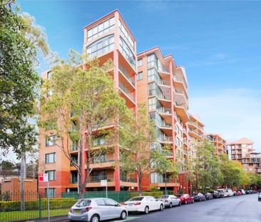 Sydney's Urban Oasis - Photo 3