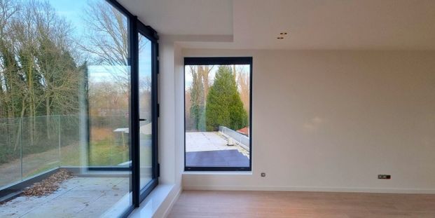 Woning te huur in Gent voor € 2.400 met 4 slaapkamers - Foto 1