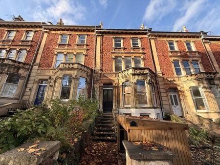 Hanbury Road, Clifton - Photo 5