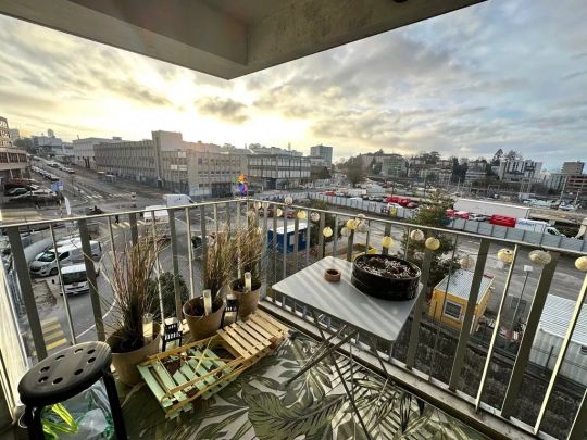 Lumineux logement de 3.5 pièces avec balcon - Foto 1