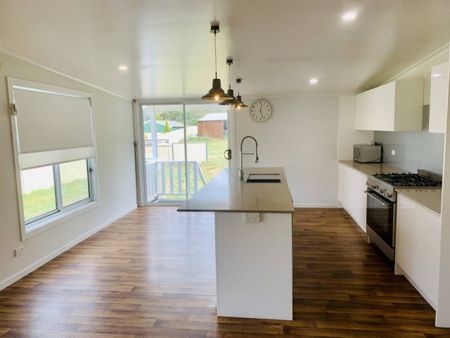 Cottage style home - Photo 3