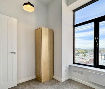 2 bedroom flat to rent - Photo 4