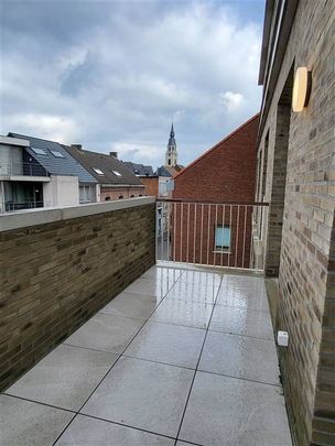 Appartement te huur - Photo 1