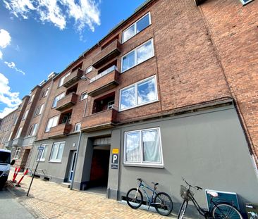 Rummelig lejlighed med altan i Odense C - Foto 5