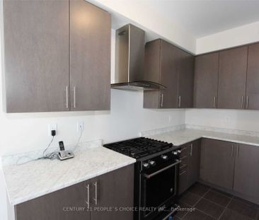 Detached Home For Lease | X7397896 - Photo 3