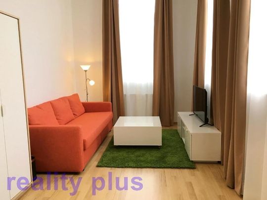 Pronájem bytu 1+kk a garsoniéry 28 m² - Фото 1