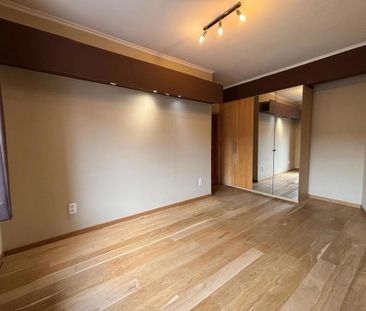 Appartement met twee slaapkamers in Liège - Photo 3