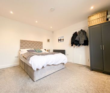 Laytonia Avenue, Heath - Photo 5