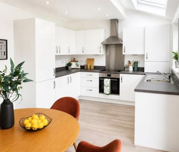 3 bedroom semi-detached house to rent - Photo 5