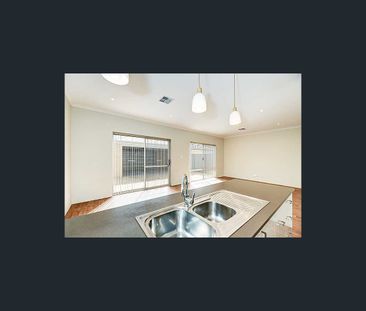 74 Yellowwood Avenue, Piara Waters, WA 6112 - Photo 1