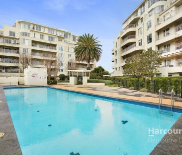 Renowned Park Apartments - Photo 3