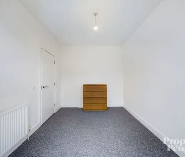 APT 1, 2 Brookhill Avenue, Belfast, BT14 6BS - Photo 2