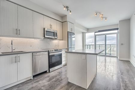 For Lease - 75 Oneida Crescent Unit# 1806, Richmond Hill, Ontario - Photo 2