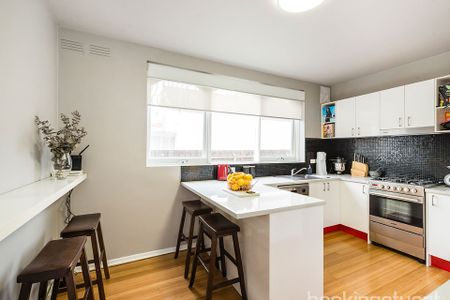 Unit 1/345 Orrong Road, St Kilda East. - Photo 2