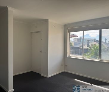 8 / 1 Hemmings Street, Dandenong - Photo 2