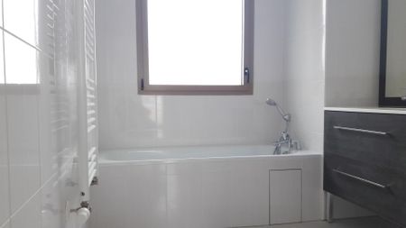 location Appartement T2 DE 47.09m² À CACHAN - Photo 4