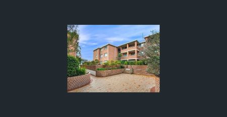 Light Filled, Spacious and Ideally Situated - Photo 2